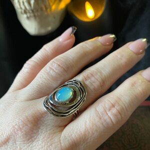 NEW women’s statement cocktail ring size 8 baby blue stone